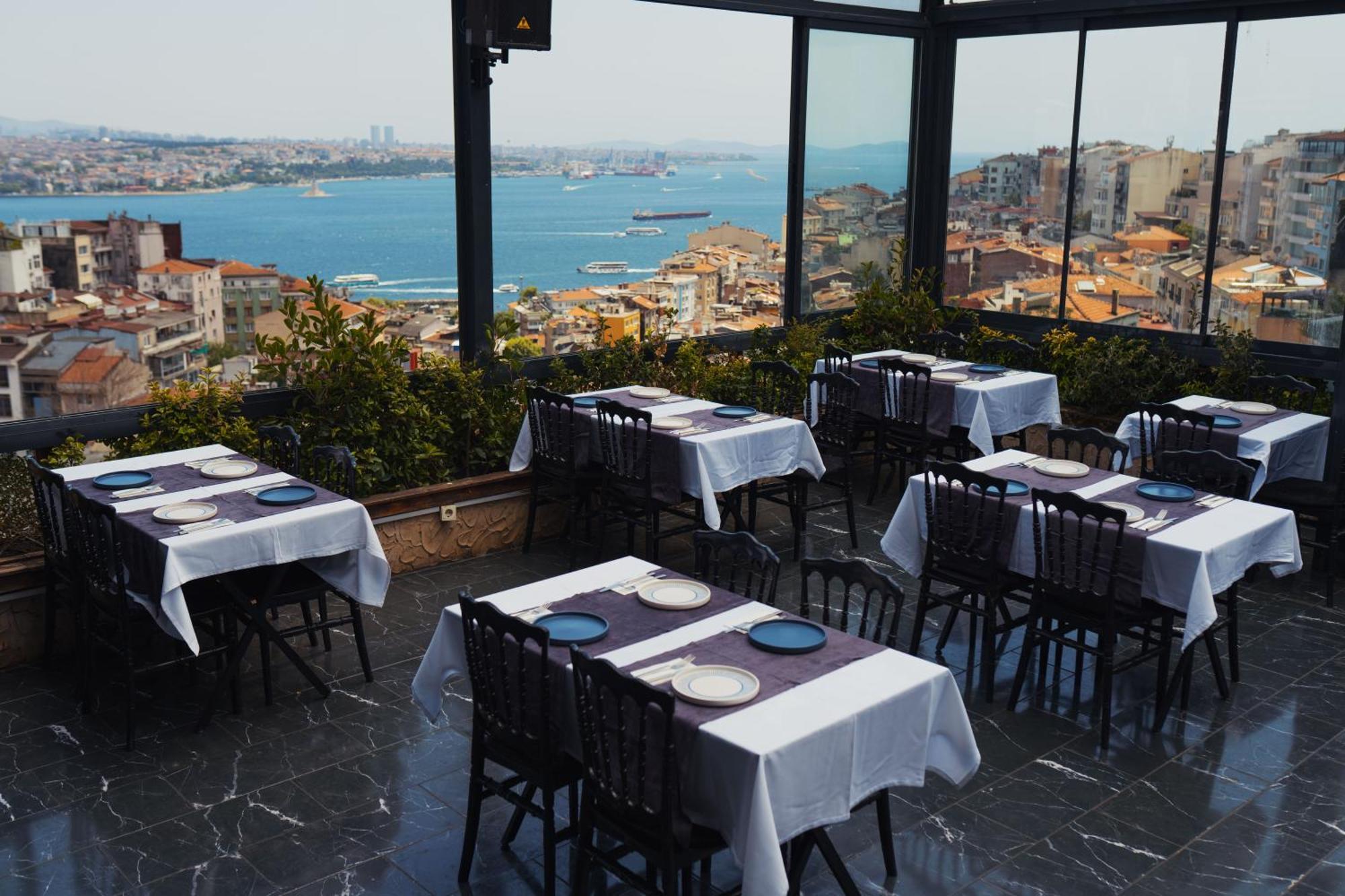 Отель Trip Bosphorus Taksim Стамбул Экстерьер фото