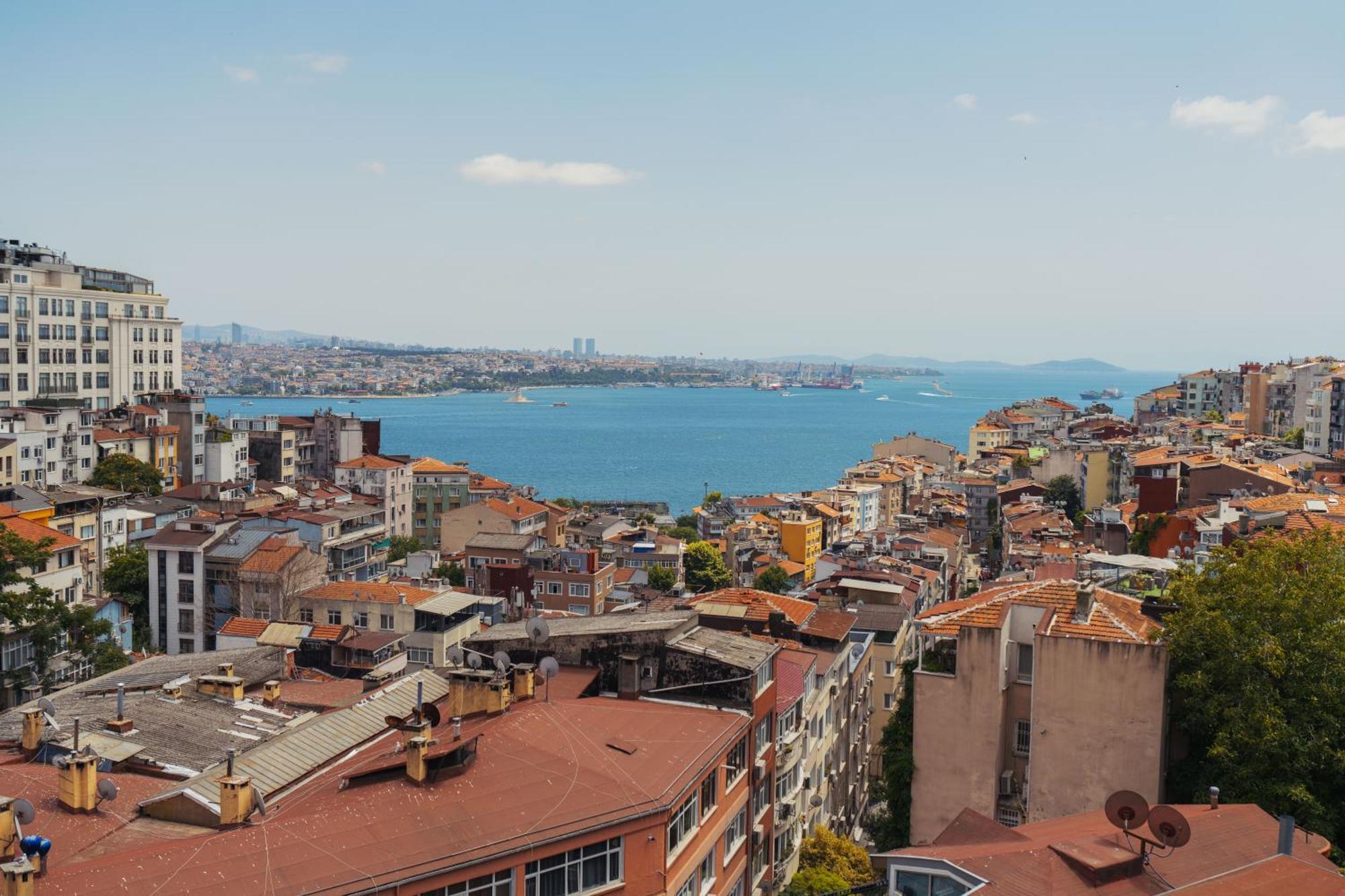 Отель Trip Bosphorus Taksim Стамбул Экстерьер фото